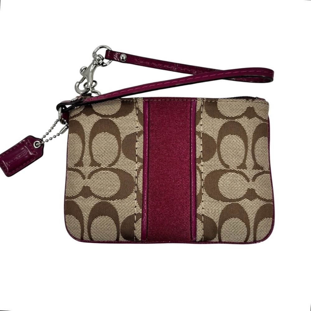 Coach Signature Wristlet Khaki/Passion Berry - Picture 2 of 8